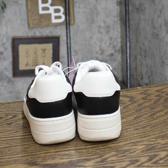 wild fable Womens Lola Lace-Up Sneakers with Memory Foam Insole Black 8M - Picture 4 of 16